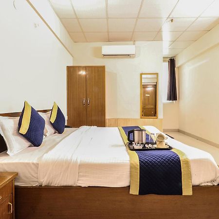 Fabhotel Avyay Dehradún Kültér fotó