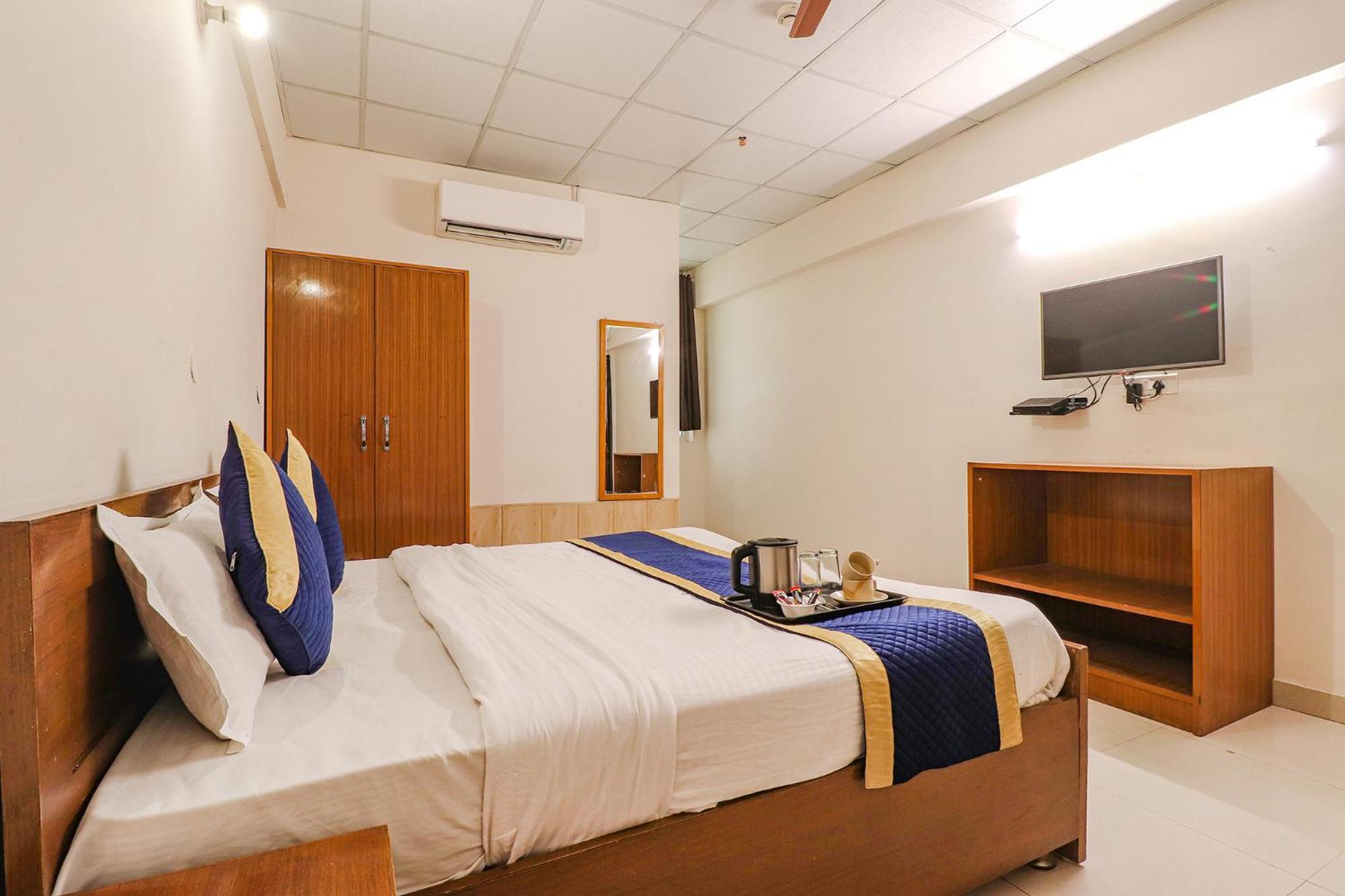 Fabhotel Avyay Dehradún Kültér fotó