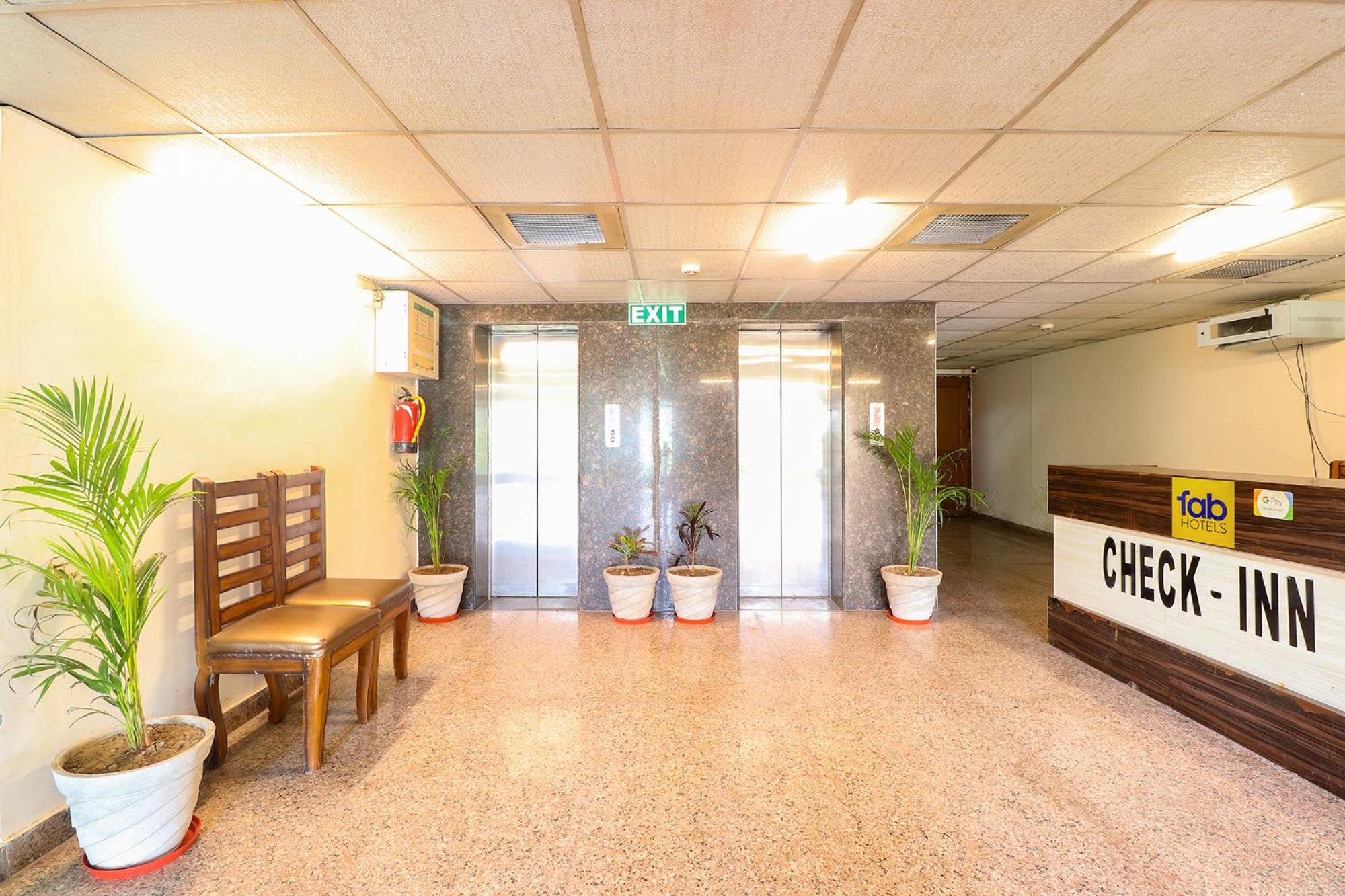 Fabhotel Avyay Dehradún Kültér fotó